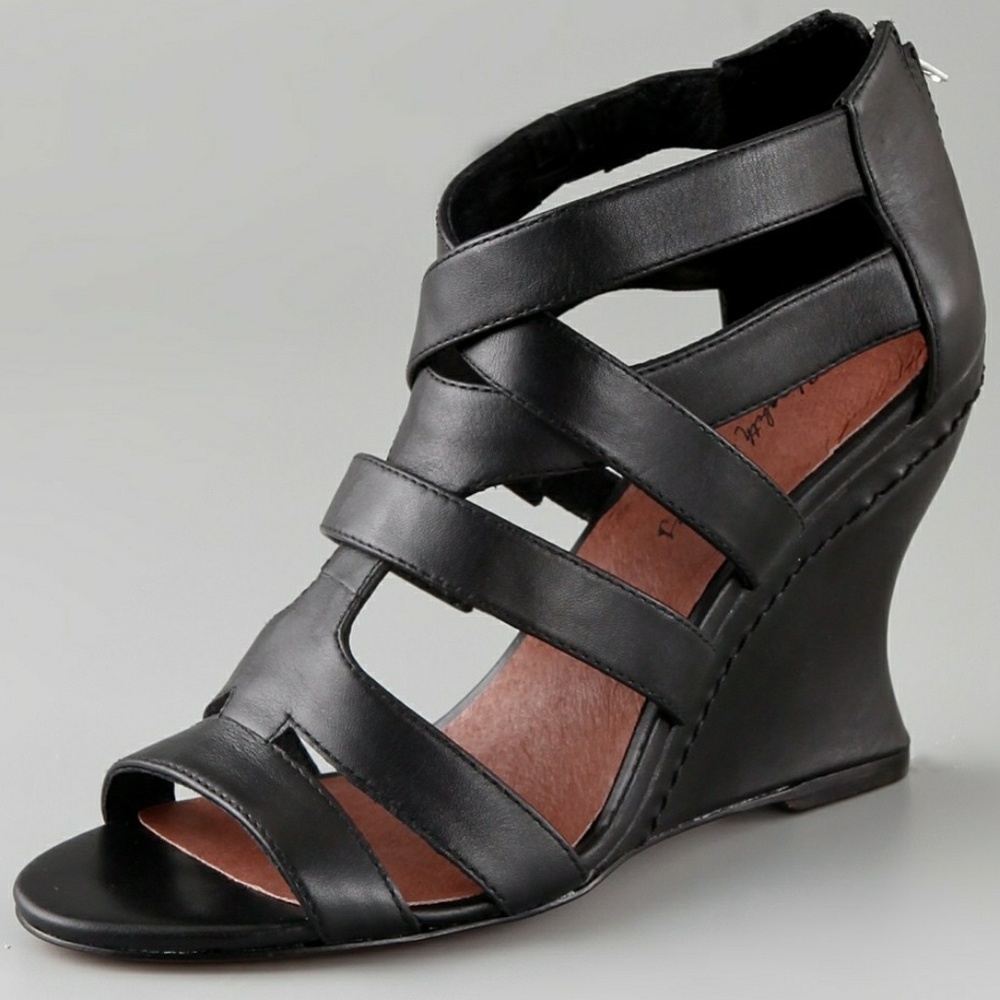 Elizabeth and James Blast Wave Leather Wedges 11B